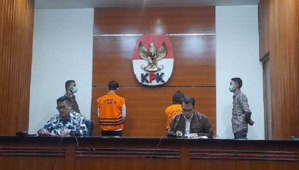 Kasus Suap Pajak, Konsultan PT Jhonlin Baratama dan Kuasa Bank Panin Ditahan KPK