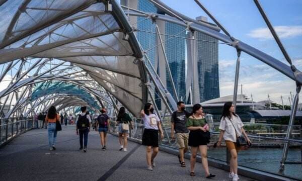 Singapura Cabut Aturan Pakai Masker di Tempat Umum mulai Hari Ini, Simak Detailnya