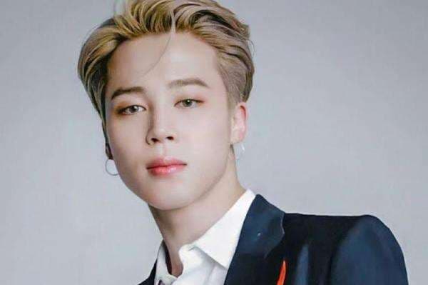Fenomenal! Potret Jimin BTS Ditampilkan di Louvre Paris, Museum Paling Terkenal di Dunia Fenomenal! Potret Jimin BTS Ditampilkan di Louvre Paris, Museum Paling Terkenal di Dunia
