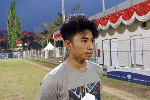 Rayhan Utina Ingin Lebih Baik dari Sang Ayah Firman Utina Rayhan Utina Ingin Lebih Baik dari Sang Ayah Firman Utina