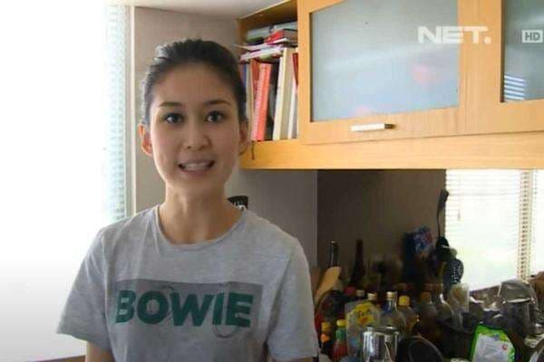 Kecantikannya Menyihir, Bidadari Surabaya Buat Jatuh Hati Kecantikannya Menyihir, Bidadari Surabaya Buat Jatuh Hati