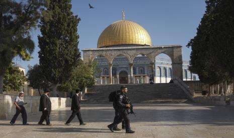 Pemukim Israel Serbu Halaman Masjid Al Aqsa