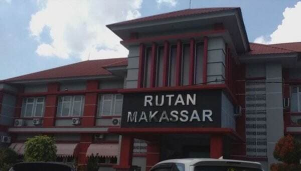 Dua Ibu Dipenjara Sambil Menyusui Anaknya di Makassar