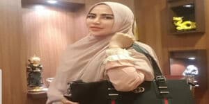 Biodata dan Profil Cinta Penelope: Umur, Agama dan Karier, Pedangdut yang Idap Penyakit Kanker Biodata dan Profil Cinta Penelope: Umur, Agama dan Karier, Pedangdut yang Idap Penyakit Kanker