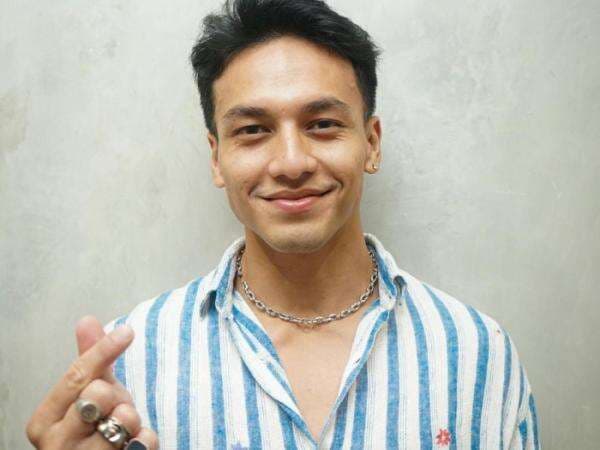 Jefri Nichol Humble Sapa Penggemarnya Bak Bestie: Andai Semua Artis Kayak Gini Jefri Nichol Humble Sapa Penggemarnya Bak Bestie: Andai Semua Artis Kayak Gini