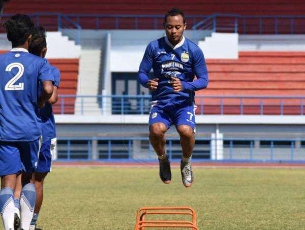 5 Mantan Pesepak Bola Top yang Terjun ke Dunia Politik, Nomor 1 Pernah Jadi Cawabup 5 Mantan Pesepak Bola Top yang Terjun ke Dunia Politik, Nomor 1 Pernah Jadi Cawabup