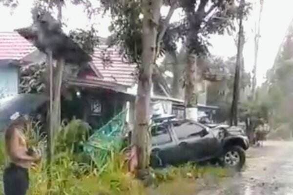Terlibat Laka Lantas di Jalan Bypass Kandangan HSS, Polisi Ganti Rugi Materil Korban