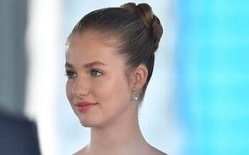 9 Fakta Putri Leonor, Sang Pewaris Tahta Kerajaan Spanyol Berusia 17 Tahun 9 Fakta Putri Leonor, Sang Pewaris Tahta Kerajaan Spanyol Berusia 17 Tahun