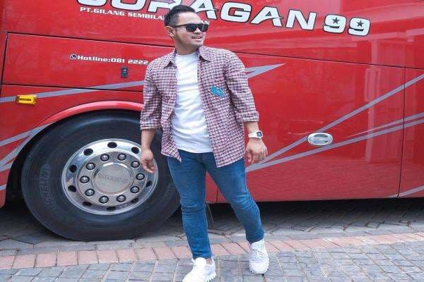 Mewahnya Bus Juragan 99, Sebigini Harga Tiket Jurusan Malang-Jakarta Mewahnya Bus Juragan 99, Sebigini Harga Tiket Jurusan Malang-Jakarta