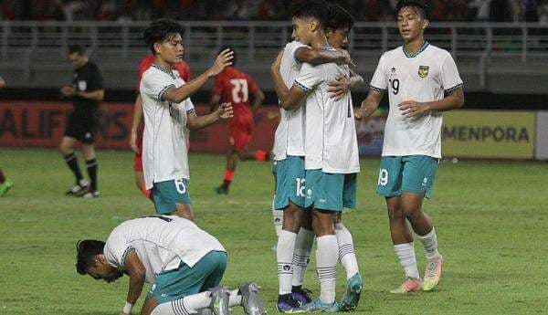Harga Tiket Turun Jelang Indonesia Lawan Vietnam! Warga Surabaya Dihimbau Padati Stadion GBT