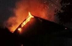 Diduga Korsleting Listrik, Satu Unit Rumah Warga Temanggung Ludes Terbakar