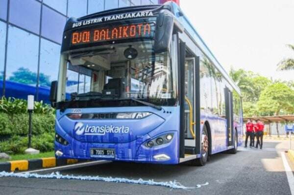 DKI Bakal Tambah 100 Armada Bus Transjakarta Listrik Tahun Depan