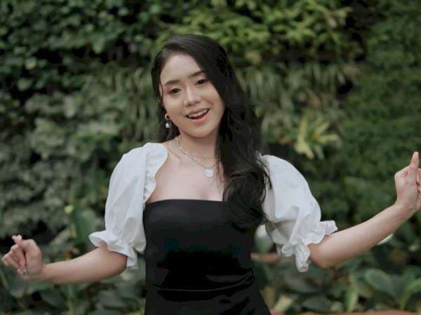 Arti Lirik Lagu 'Runtah' yang Lagi Viral, Tentang Sindiran ke Cewek Cantik Tapi Nakal Arti Lirik Lagu 'Runtah' yang Lagi Viral, Tentang Sindiran ke Cewek Cantik Tapi Nakal