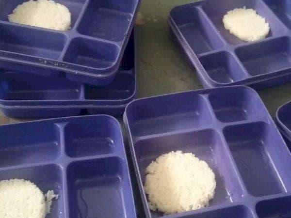 Heboh! Napi Lapas Salemba Ngaku Tersiksa, Jatah Makan Hanya Nasi Putih Tanpa Lauk Heboh! Napi Lapas Salemba Ngaku Tersiksa, Jatah Makan Hanya Nasi Putih Tanpa Lauk