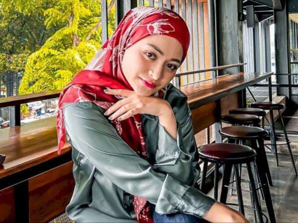 Nathalie Holscher Masa Bodo Dikatain Janda Gatal karena Dekat Banyak Cowok: Ya Garukin Aja Nathalie Holscher Masa Bodo Dikatain Janda Gatal karena Dekat Banyak Cowok: Ya Garukin Aja