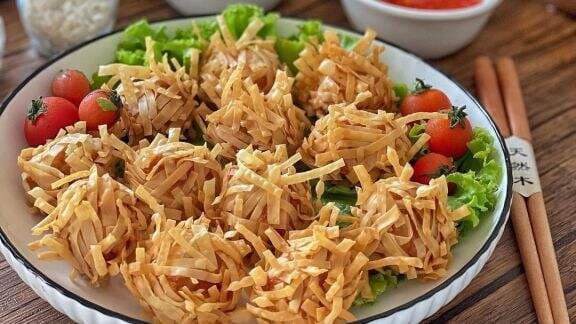 Resep Bikin Rambutan Goreng, Bentuknya yang Unik Pasti Buat Si Kecil Tertarik Resep Bikin Rambutan Goreng, Bentuknya yang Unik Pasti Buat Si Kecil Tertarik