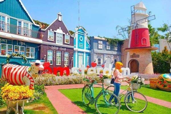 Ingin Liburan Tapi Bingung Mau Kemana? Berikut Beberapa Rekomendasi Tempat Wisata di Malang yang Asik Ingin Liburan Tapi Bingung Mau Kemana? Berikut Beberapa Rekomendasi Tempat Wisata di Malang yang Asik