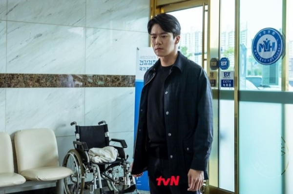 Blind Episode 3: Ryu Sung Hoon Curiga Ryu Sung Joon Sebagai Pelaku di Balik Kasus Pembunuhan Joker Blind Episode 3: Ryu Sung Hoon Curiga Ryu Sung Joon Sebagai Pelaku di Balik Kasus Pembunuhan Joker