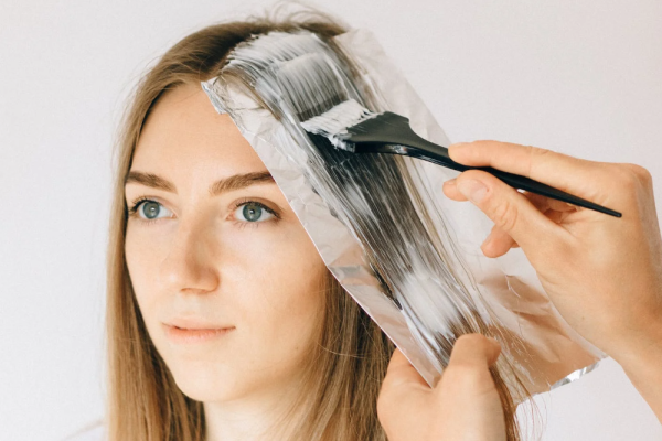 4 Merk Cat Rambut yang Bagus dan Halal 4 Merk Cat Rambut yang Bagus dan Halal