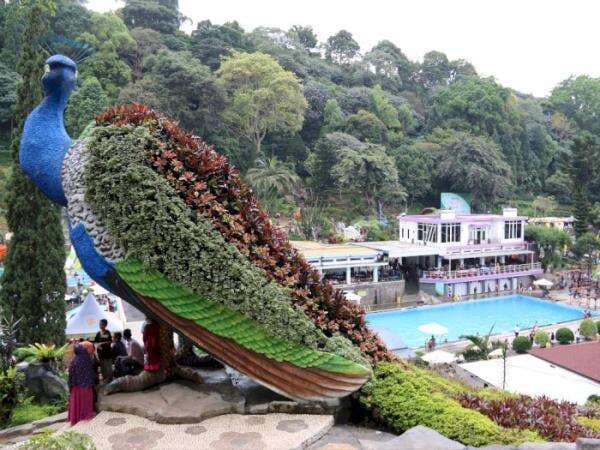 Tempat Wisata Ini Terlarang bagi Pribumi, Hingga Sempat Dibumihanguskan: Begini Kisahnya Tempat Wisata Ini Terlarang bagi Pribumi, Hingga Sempat Dibumihanguskan: Begini Kisahnya