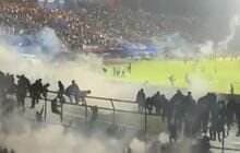 127 Orang Meninggal Dunia dalam Kerusuhan Pasca Laga Arema FC vs Persebaya