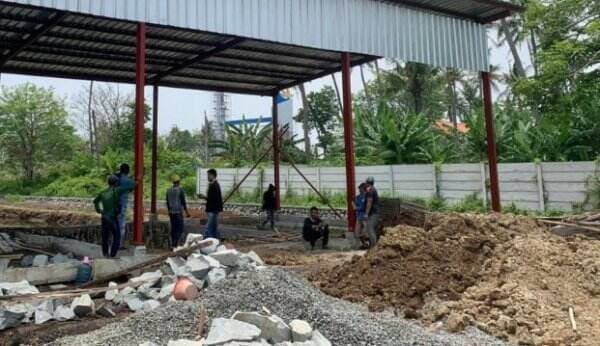 Pembangunan Pengelolaan Sampah Terpadu Desa Ketapang Capai 65 Persen