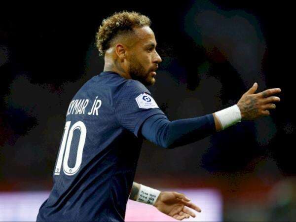 Neymar Cekcok dengan Wasit, Ulangi Adegan Tuchel vs Conte Neymar Cekcok dengan Wasit, Ulangi Adegan Tuchel vs Conte