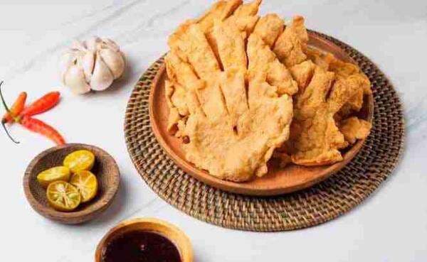 Resep Pempek Crispy Palembang, Dijamin Kriuk dan Gurihnya Bikin Nagih Resep Pempek Crispy Palembang, Dijamin Kriuk dan Gurihnya Bikin Nagih