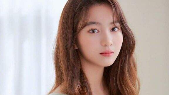 Sukses Bintangi 'Miracle in Cell No.7', Simak 5 Fakta Kal So Won Pemeran Ye Sung, Si Gadis Cilik yang Kini Remaja, Bikin Pangling! Sukses Bintangi 'Miracle in Cell No.7', Simak 5 Fakta Kal So Won Pemeran Ye Sung, Si Gadis Cilik yang Kini Remaja, Bikin Pangling!