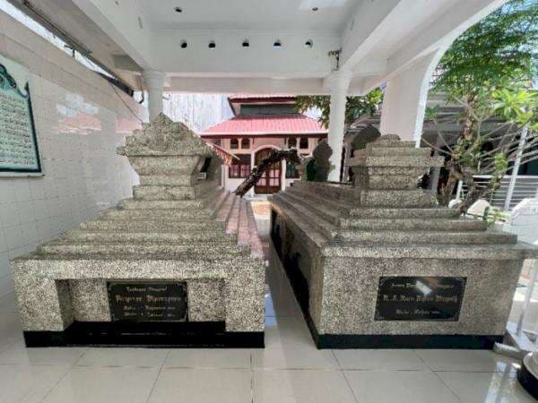 Bukan di Tanah Jawa, Ternyata Makam Pangeran Diponegoro Ada di Makassar, Begini Kisahnya Bukan di Tanah Jawa, Ternyata Makam Pangeran Diponegoro Ada di Makassar, Begini Kisahnya