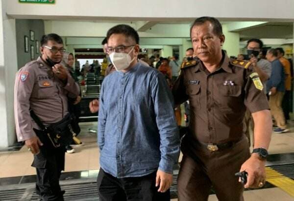 Terdakwa Pencabulan Santri di Jombang Dituntut JPU 16 Tahun Penjara