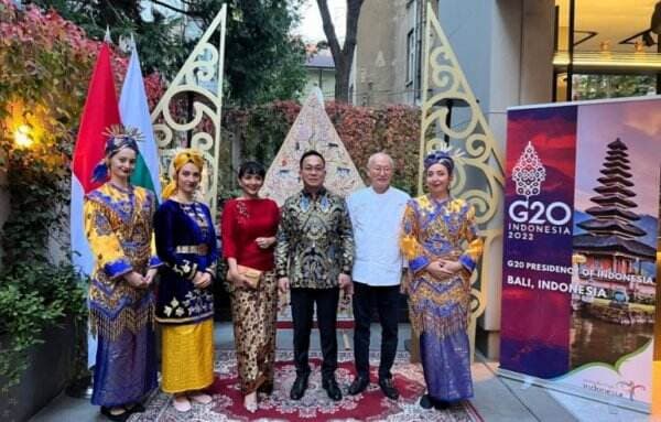Duta Besar Indonesia Untuk Bulgaria Iwan Bogananta Gelar Gala Dinner Indonesian Spices Journey
