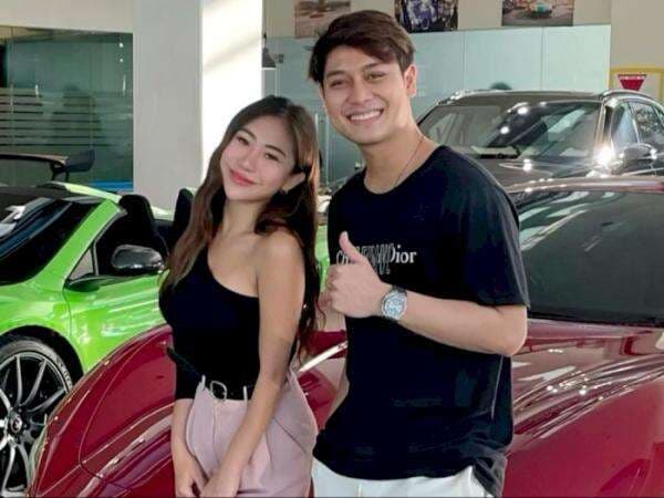 Ayu Thalia Ngakak Disebut Selingkuhan Rizky Billar karena Pamer Foto Bareng: Salah Sasaran Ayu Thalia Ngakak Disebut Selingkuhan Rizky Billar karena Pamer Foto Bareng: Salah Sasaran