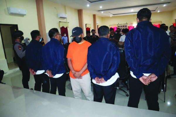 OTT Pungli Sewa Kios, Kepala UPTD Pasar Disdag Kota Mataram Jadi Tersangka OTT Pungli Sewa Kios, Kepala UPTD Pasar Disdag Kota Mataram Jadi Tersangka