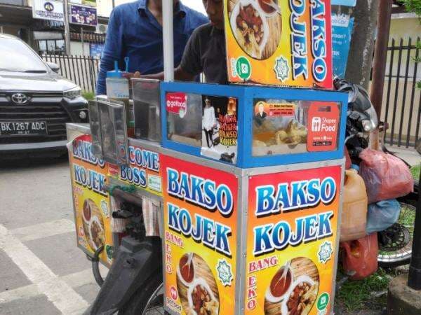 Mantan Chef Malaysia Jualan Bakso Kojek di Medan, 60 Kg Bakso Ludes Sehari: Seenak Apa? Mantan Chef Malaysia Jualan Bakso Kojek di Medan, 60 Kg Bakso Ludes Sehari: Seenak Apa?