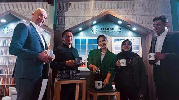 Starbucks Coffee At Home dan Ready-To-Drink, Solusi Ngopi Fancy ala Cafe di Rumah, Yakin Gak Mau Coba Beauty? Starbucks Coffee At Home dan Ready-To-Drink, Solusi Ngopi Fancy ala Cafe di Rumah, Yakin Gak Mau Coba Beauty?