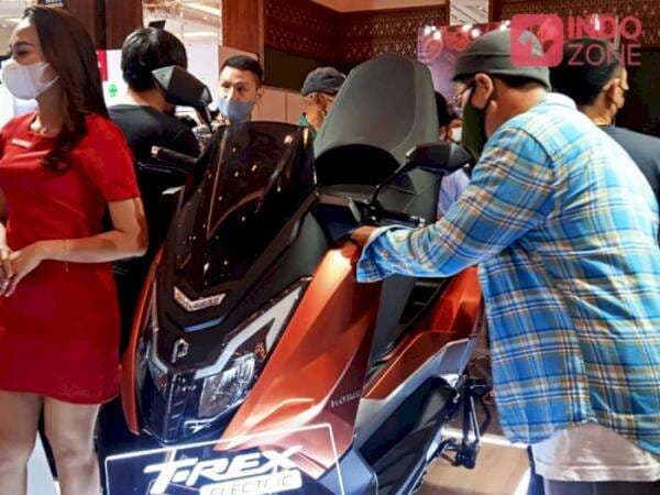 Polytron Keluarkan Motor Listrik Fox-R dan T-Rex, Larinya Kencang 130 Kmh, Harga Rp18 Juta Polytron Keluarkan Motor Listrik Fox-R dan T-Rex, Larinya Kencang 130 Kmh, Harga Rp18 Juta