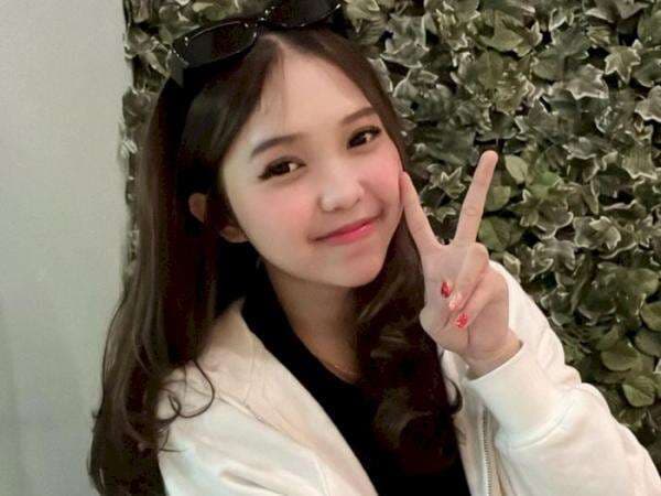 Dibilang Pansos Sama Netizen, Meyden BTR Minta Maaf Sambil Nangis Sesenggukan Dibilang Pansos Sama Netizen, Meyden BTR Minta Maaf Sambil Nangis Sesenggukan