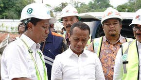 Tinjau Proyek KEK Sanur, Bahlil Ungkap Nilai Investasi Capai Rp10,2 Triliun Tinjau Proyek KEK Sanur, Bahlil Ungkap Nilai Investasi Capai Rp10,2 Triliun
