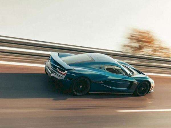 Pecah Rekor! Rimac Nevera Jadi Mobil Listrik Tercepat di Dunia, 412 Km/Jam Pecah Rekor! Rimac Nevera Jadi Mobil Listrik Tercepat di Dunia, 412 Km/Jam