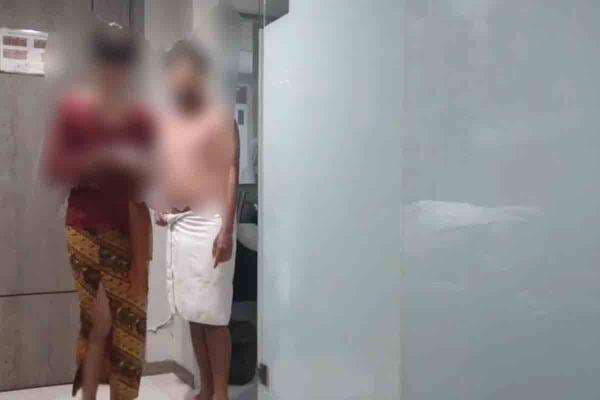 Main Video Viral Kebaya Merah Viral, Mahasiswi Lepaskan Beban Main Video Viral Kebaya Merah Viral, Mahasiswi Lepaskan Beban