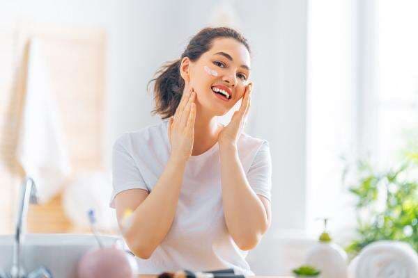 Brand Skincare Rasa Cinta Hadirkan Sensasi Konsep Menarik, Dijamin Bisa Tambah Pede Brand Skincare Rasa Cinta Hadirkan Sensasi Konsep Menarik, Dijamin Bisa Tambah Pede