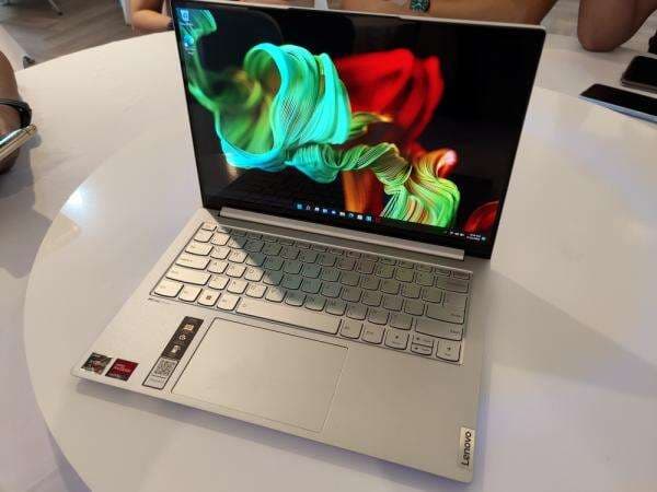 Inilah Tiga Laptop Lenovo Yoga Terbaru Dengan Prosesor AMD Ryzen 6000 Series, Cocok Untuk Para Content Creator Inilah Tiga Laptop Lenovo Yoga Terbaru Dengan Prosesor AMD Ryzen 6000 Series, Cocok Untuk Para Content Creator