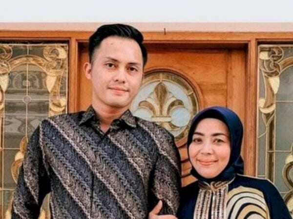 Muzdalifah Terbaring di Rumah Sakit, Netizen Pertanyakan Keberadaan Sang Suami