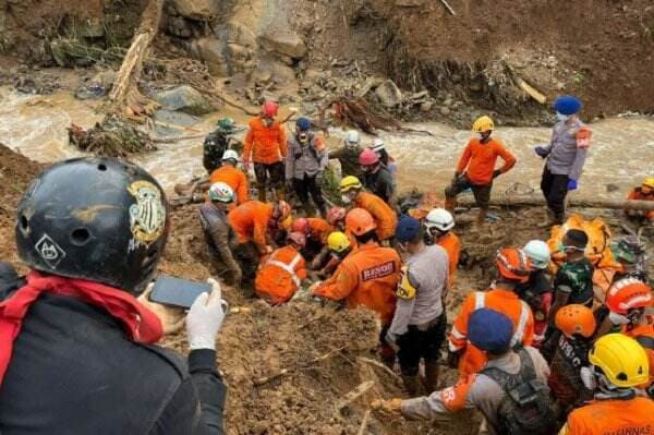 Update Korban Gempa Cianjur: 318 Meninggal, 14 Masih Hilang