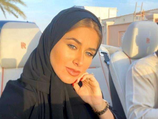 Gaya Hijab Zulay Pogba WAGs Prancis Istri Paul Pogba, Aura Cantiknya Nambah! Gaya Hijab Zulay Pogba WAGs Prancis Istri Paul Pogba, Aura Cantiknya Nambah!