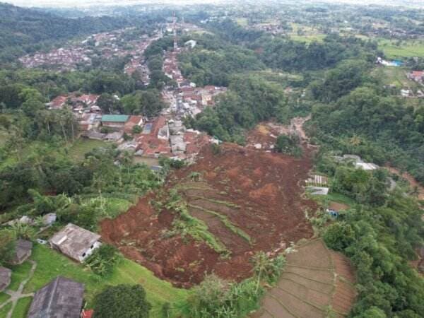 Hari Ke-6 Pasca Gempa Cianjur; 318 Meninggal,14 Hilang dan 73.693 Pengungsi
