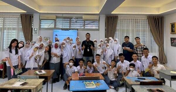 Dorong Literasi Kewirausahaan, Kalla Institute Kolaborasi Yotta Indonesia Sapa Siswa SMA Makassar