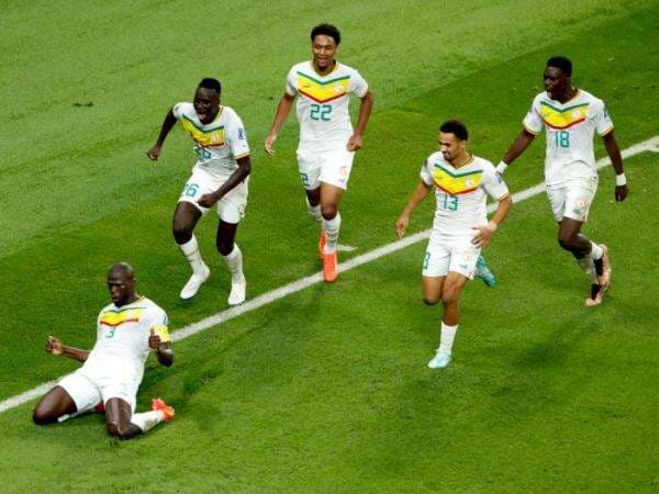 Hasil Piala Dunia 2022: Senegal Tekan Ekuador dengan Skor 2-1 Hasil Piala Dunia 2022: Senegal Tekan Ekuador dengan Skor 2-1
