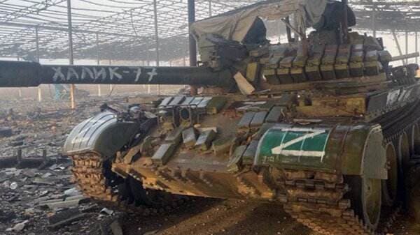 Tank T-62 Rusia Dipaksa Berkhianat di Usia Tua